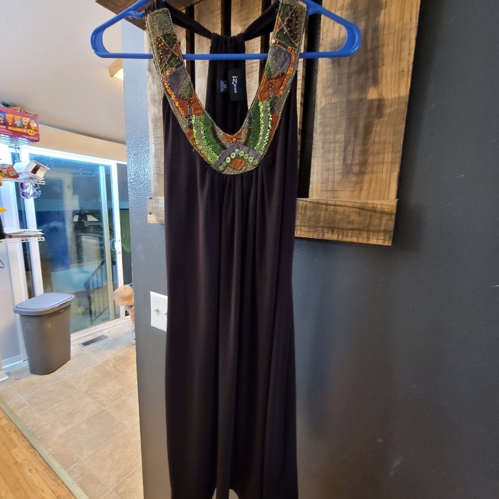 Brown dress with Neck detail